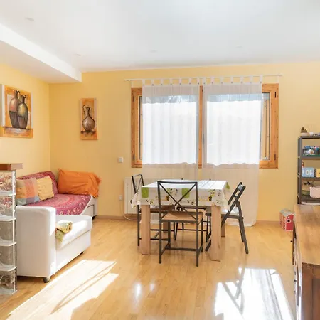 A Girona Amb Vistes A La Natura Apartment
